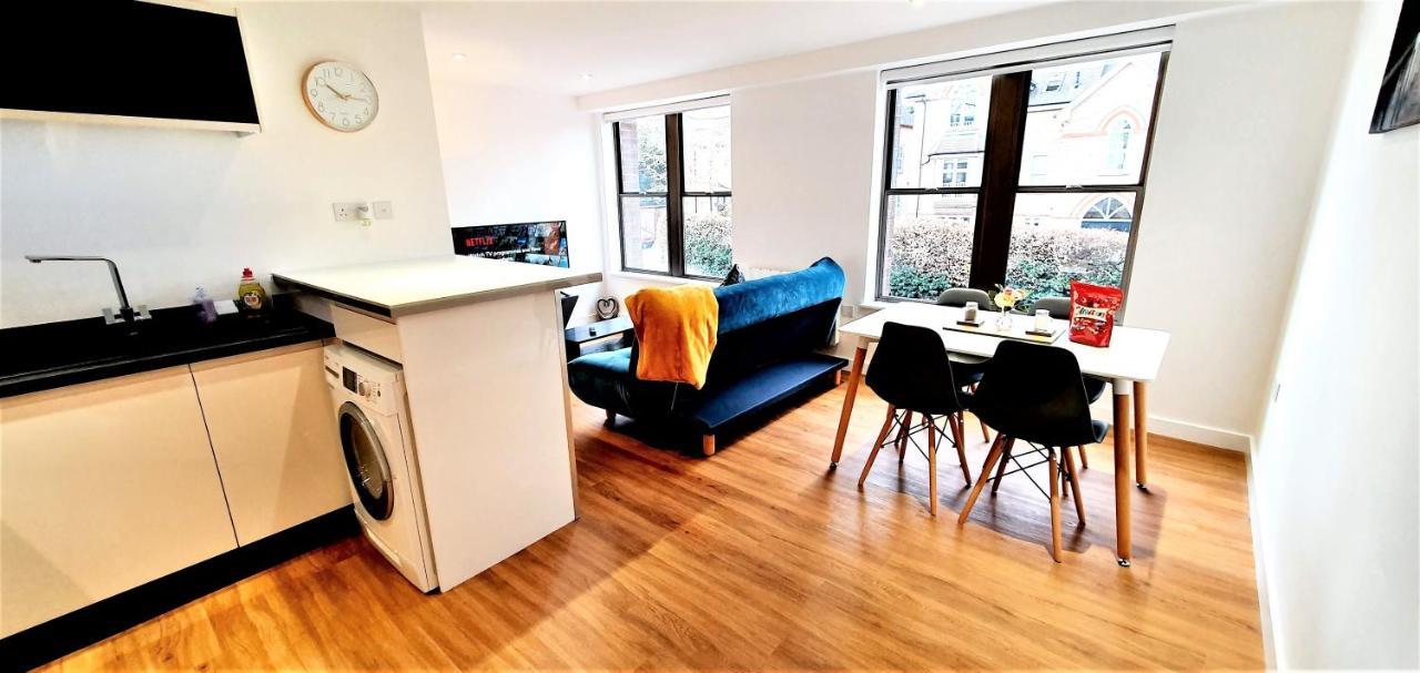 Cliftonville Heights - 2 Bed Home Away From Home Northampton Exteriör bild