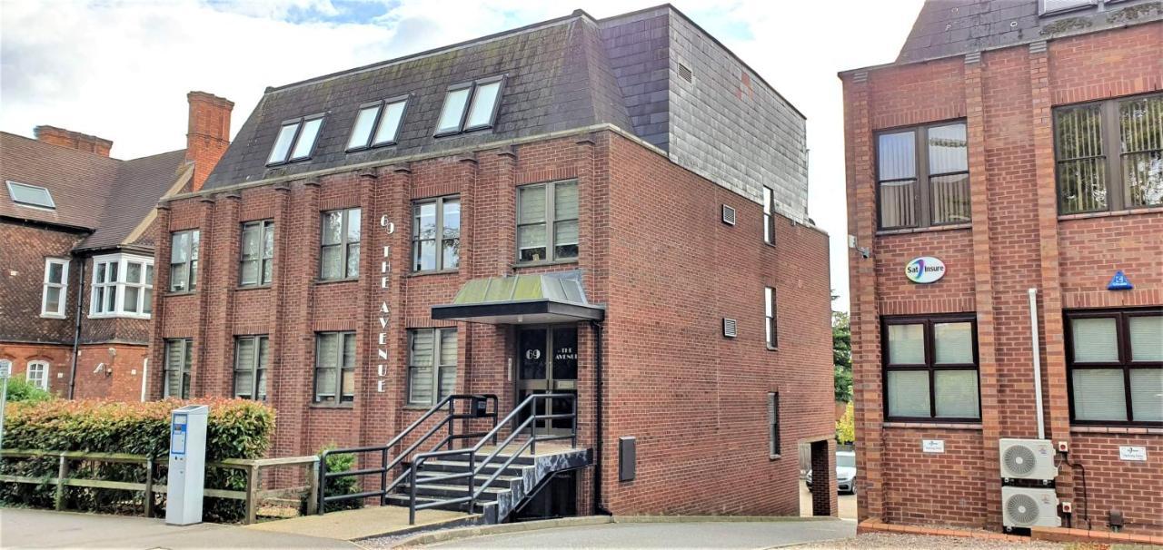 Cliftonville Heights - 2 Bed Home Away From Home Northampton Exteriör bild
