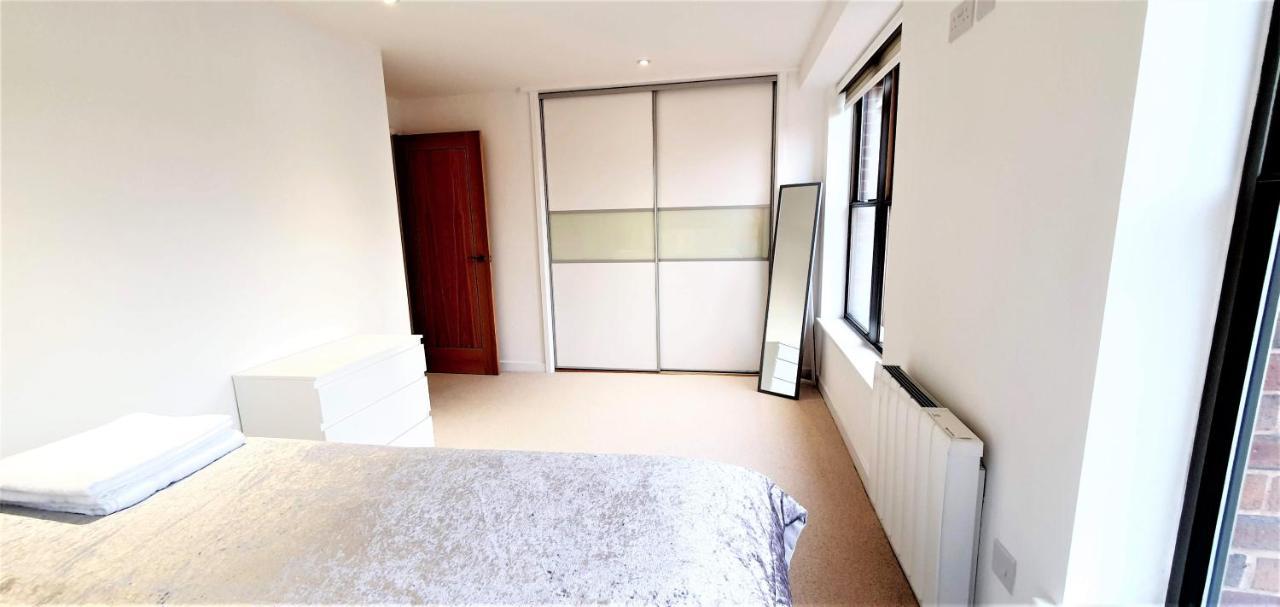 Cliftonville Heights - 2 Bed Home Away From Home Northampton Exteriör bild